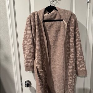 Cozy Tan Leopard Print Robe